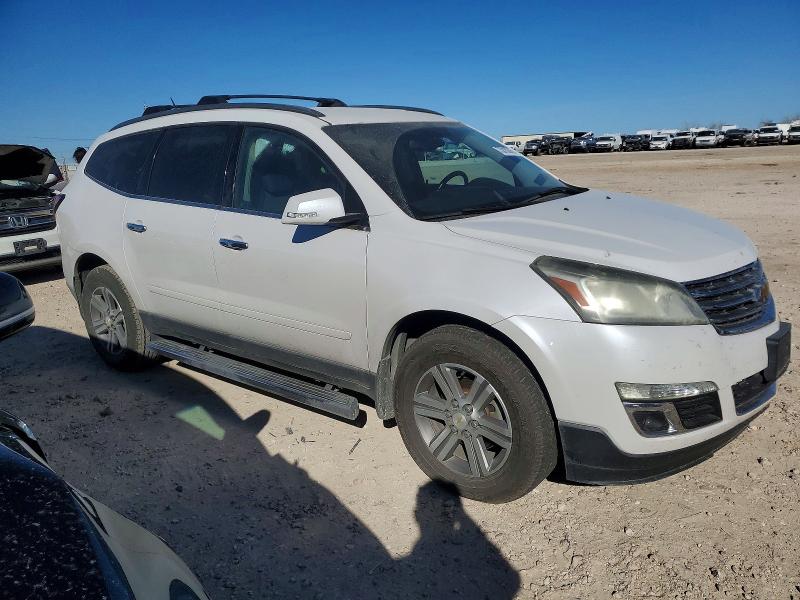 Photo 4 from auction – 2016 CHEVROLET TRAVERSE L with VIN 1GNKRHKD0GJ107879