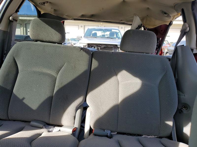 Photo 10 from auction – 2005 CHRYSLER TOWN & COU with VIN 1C4GP45R15B321940