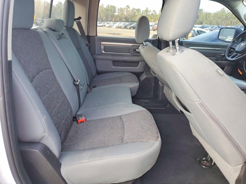 Photo 10 from auction – 2019 RAM 1500 CLASSIC with VIN 1C6RR6TT7KS512472