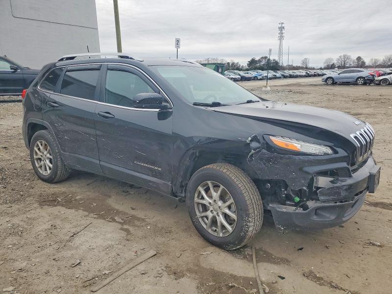 Photo 4 from auction – 2016 JEEP CHEROKEE L with VIN 1C4PJMCS9GW199850