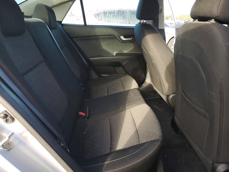 Photo 10 from auction – 2019 KIA RIO S with VIN 3KPA24AB9KE248893
