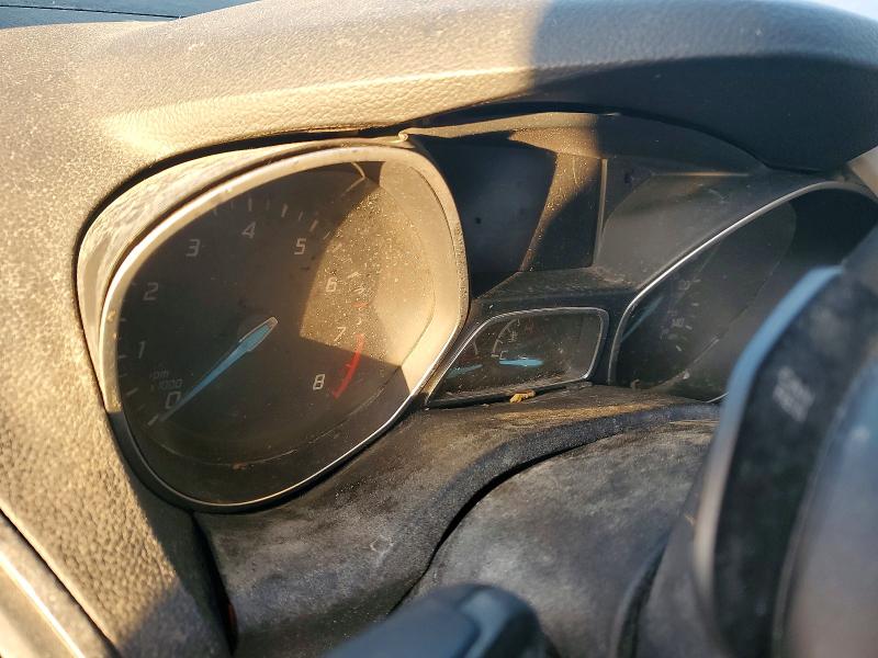 Photo 9 from auction – 2016 FORD ESCAPE with VIN 1FMCU0J90GUA44190