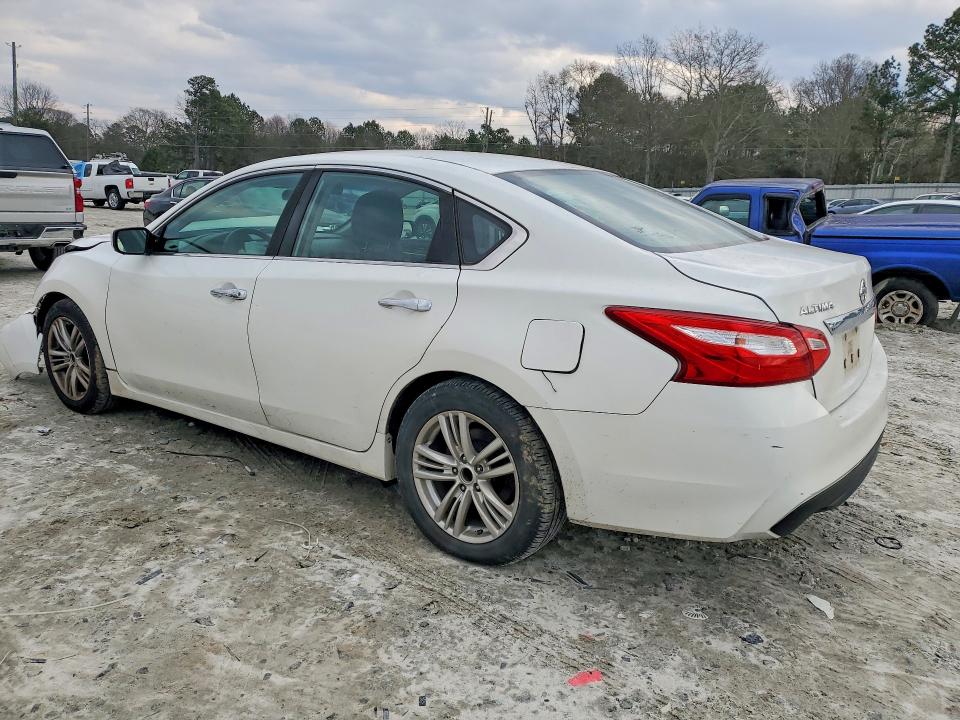 Photo 2 from auction – 2016 NISSAN ALTIMA with VIN 1N4AL3AP6GN354522