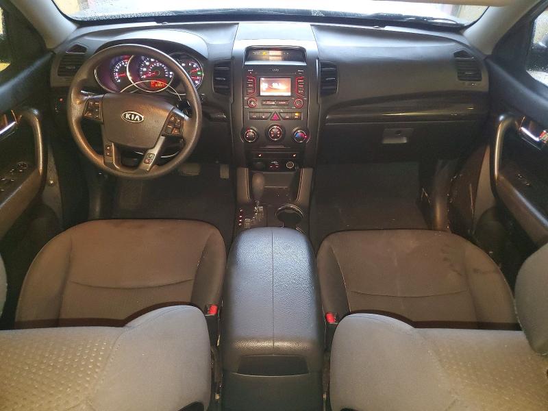 Photo 8 from auction – 2013 KIA SORENTO LX with VIN 5XYKT4A29DG352291