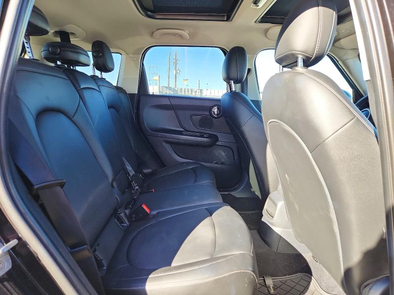 Photo 10 from auction – 2019 MINI COOPER COU with VIN WMZYV5C50K3F58010