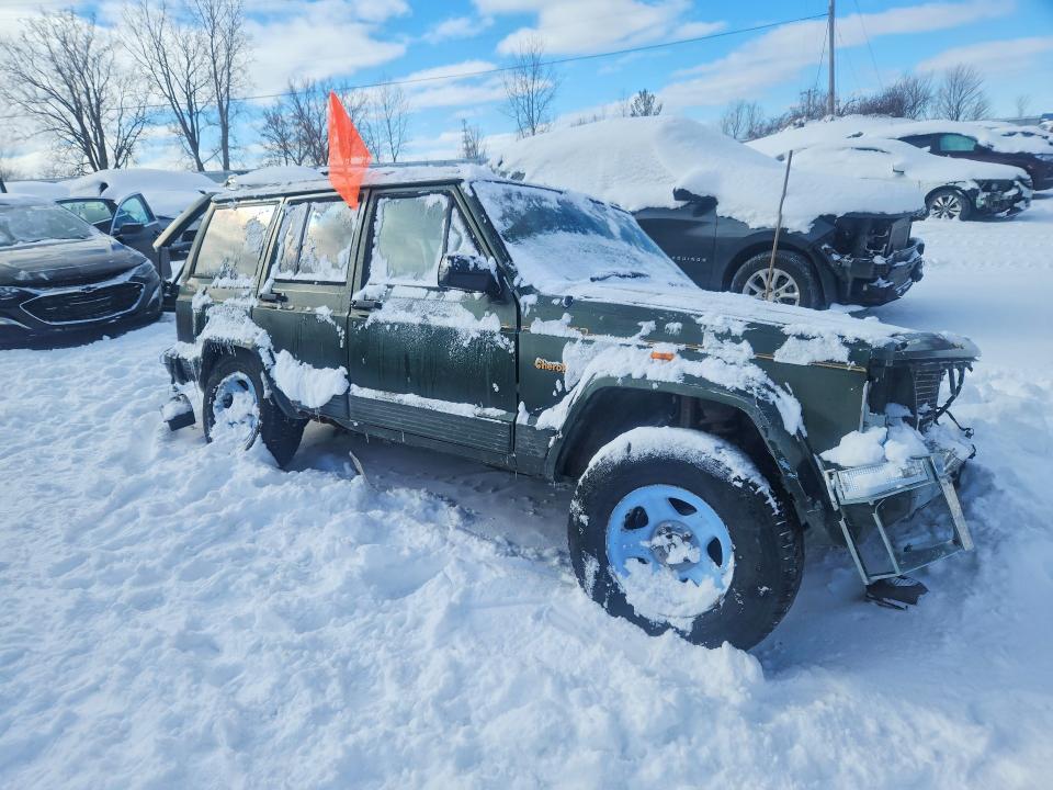 Photo 4 from auction – 1996 JEEP CHEROKEE C with VIN 1J4FN78S1TL175932