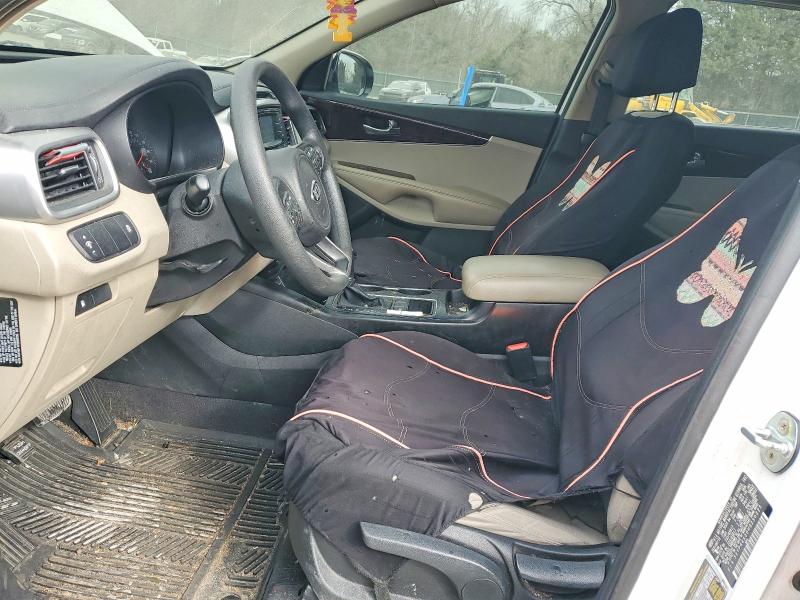 Photo 7 from auction – 2017 KIA SORENTO LX with VIN 5XYPG4A30HG250225