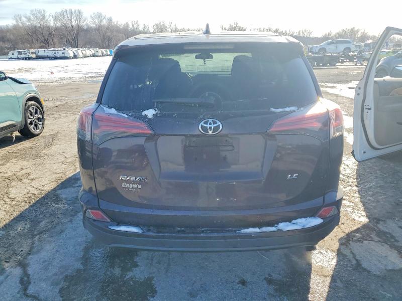 Photo 6 from auction – 2018 TOYOTA RAV4 with VIN 2T3ZFREV3JW505686