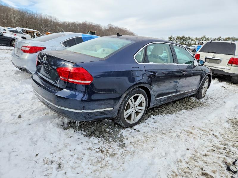 Photo 3 from auction – 2014 VOLKSWAGEN PASSAT SEL with VIN 1VWCT7A30EC054858