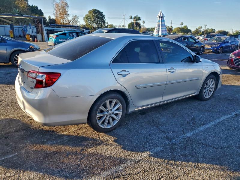 Photo 3 from auction – 2012 TOYOTA CAMRY HYBR with VIN 4T1BD1FK9CU056166