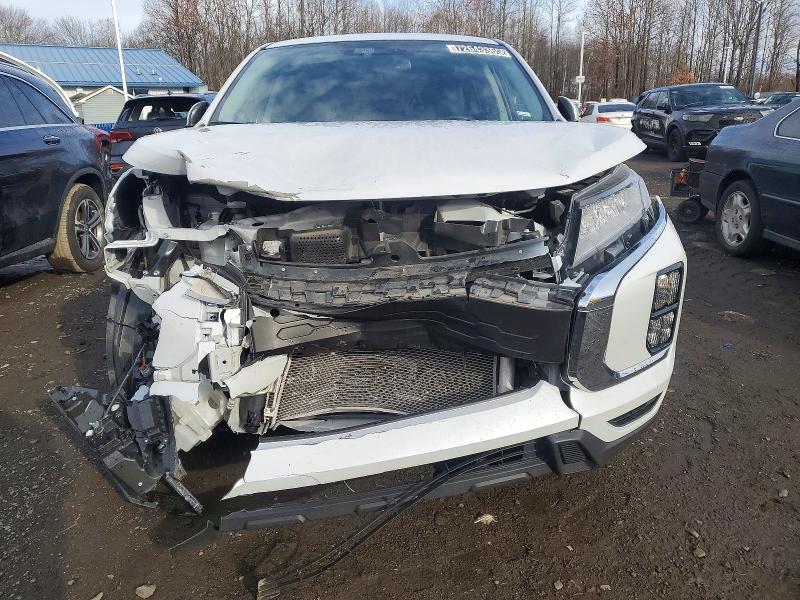 Photo 5 from auction – 2024 MITSUBISHI OUTLANDER with VIN JA4ARUAUXRU005435