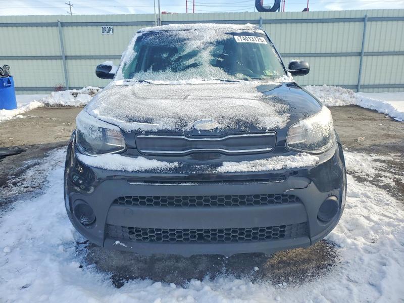 Photo 5 from auction – 2018 KIA SOUL with VIN KNDJN2A27J7562374