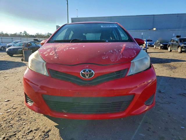 Photo 5 from auction – 2012 TOYOTA YARIS with VIN JTDKTUD36CD500690
