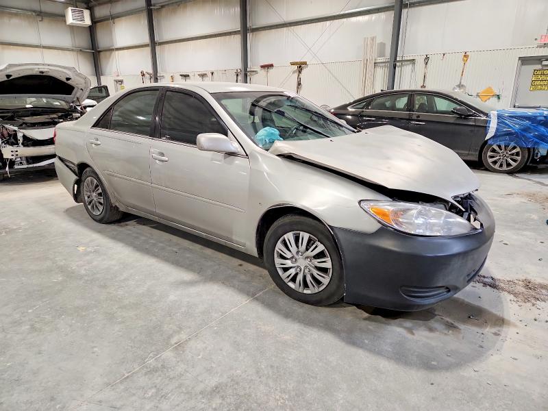 Photo 4 from auction – 2002 TOYOTA CAMRY with VIN 4T1BE32K42U085443