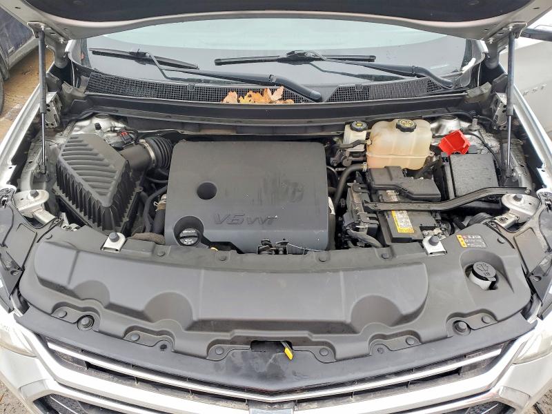 Photo 12 from auction – 2018 CHEVROLET TRAVERSE with VIN 1GNERGKW1JJ249366