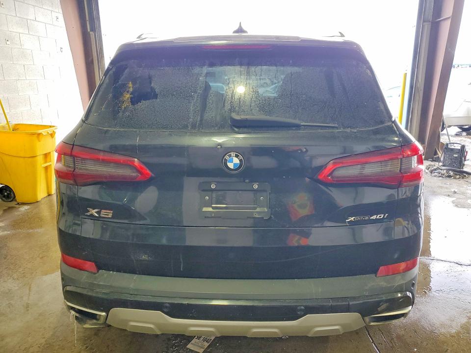 Photo 6 from auction – 2019 BMW X5 XDRIVE4 with VIN 5UXCR6C56KLL02938