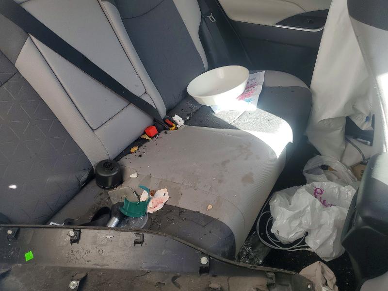 Photo 11 from auction – 2022 TOYOTA RAV4 with VIN 2T3P1RFV9NC272280