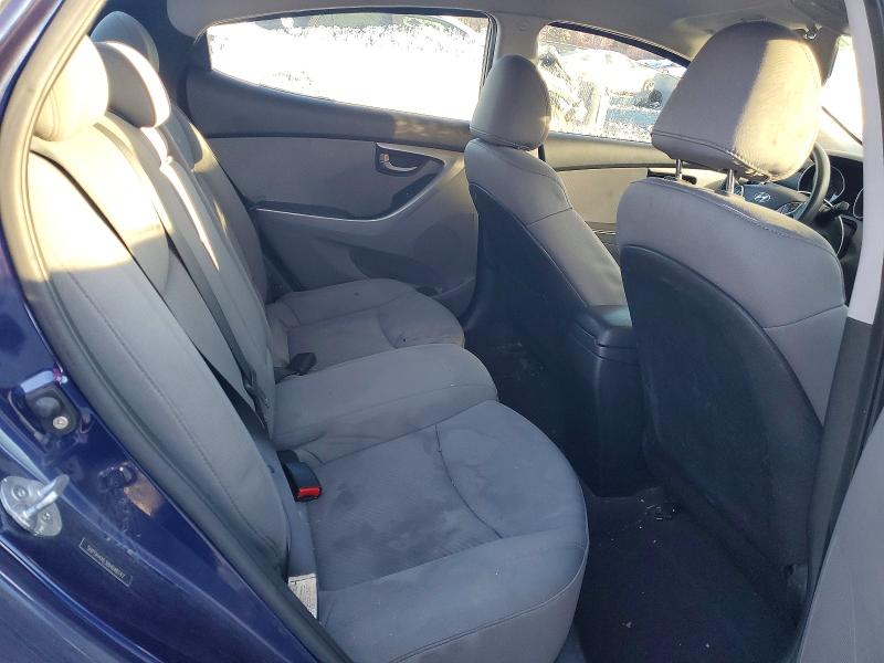 Photo 10 from auction – 2011 HYUNDAI ELANTRA with VIN 5NPDH4AE3BH046147
