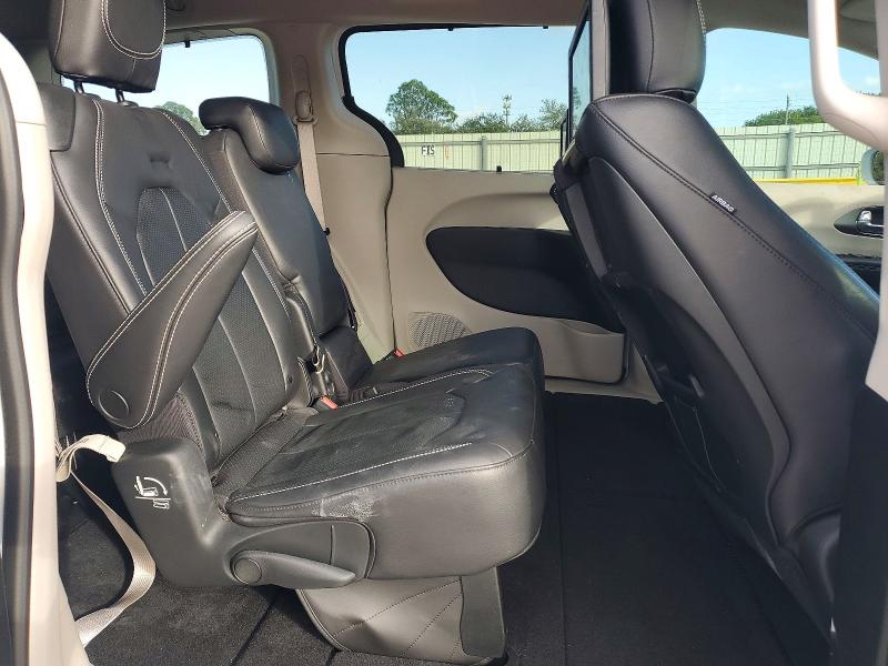 Photo 11 from auction – 2022 CHRYSLER PACIFICA T with VIN 2C4RC1BGXNR149236