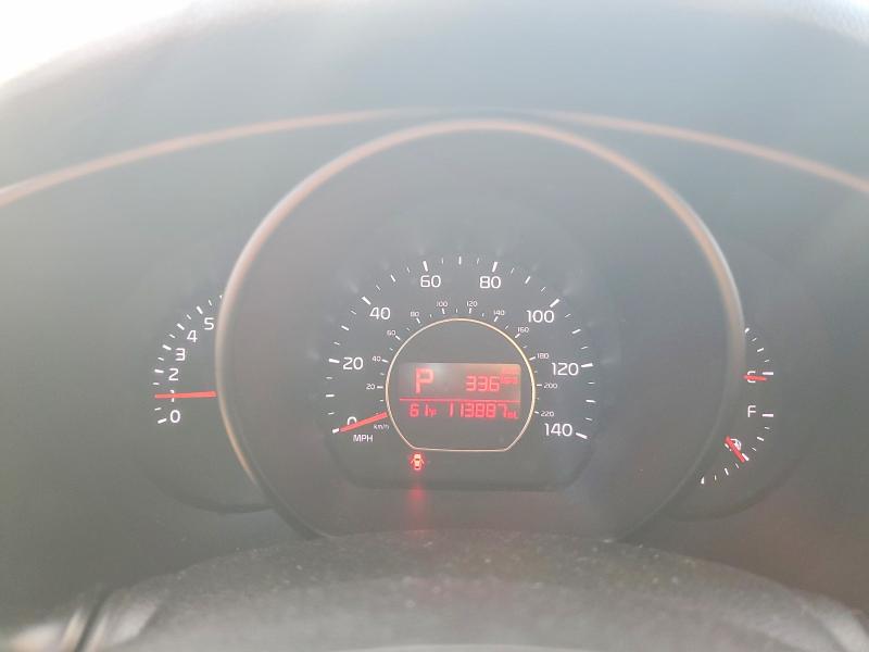 Photo 9 from auction – 2016 KIA SOUL with VIN KNDJN2A2XG7318937