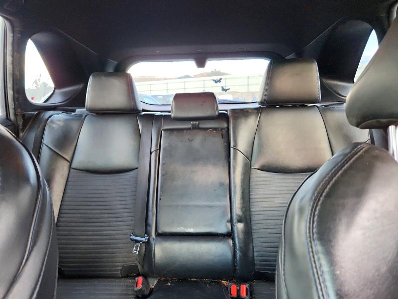 Photo 10 from auction – 2019 TOYOTA RAV4 XSE with VIN 2T3EWRFV9KW040393