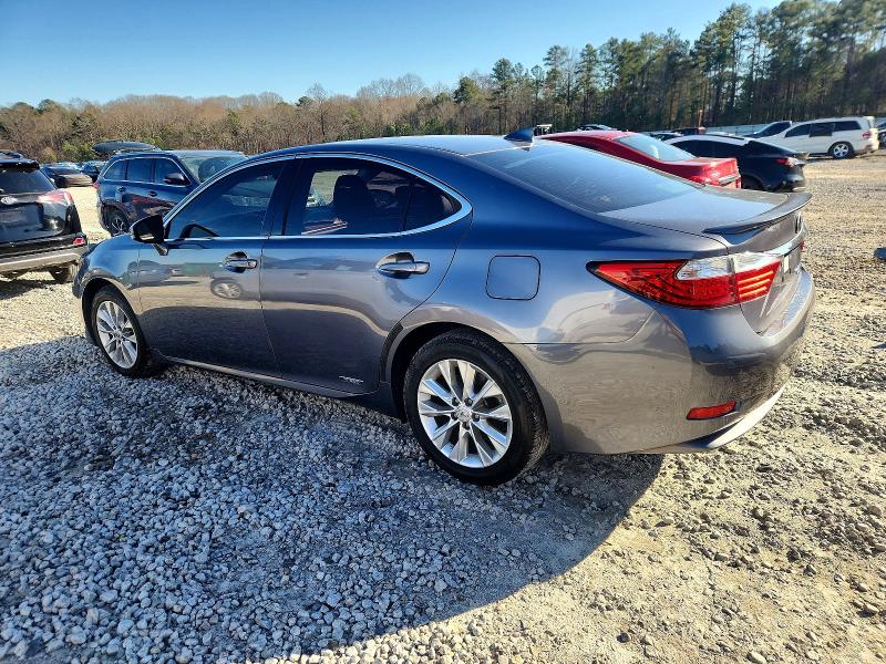 Photo 2 from auction – 2015 LEXUS ES 300H with VIN JTHBW1GG7F2081154