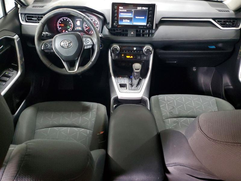 Photo 8 from auction – 2021 TOYOTA RAV4 XLE with VIN 2T3P1RFVXMC231302