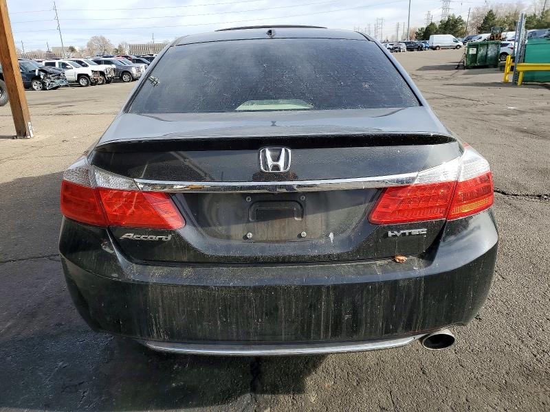 Photo 6 from auction – 2014 HONDA ACCORD with VIN 1HGCR2F88EA022830