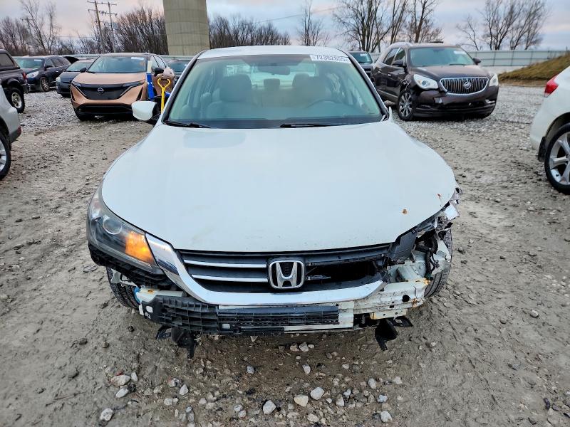 Photo 5 from auction – 2015 HONDA ACCORD LX with VIN 1HGCR2F30FA197899