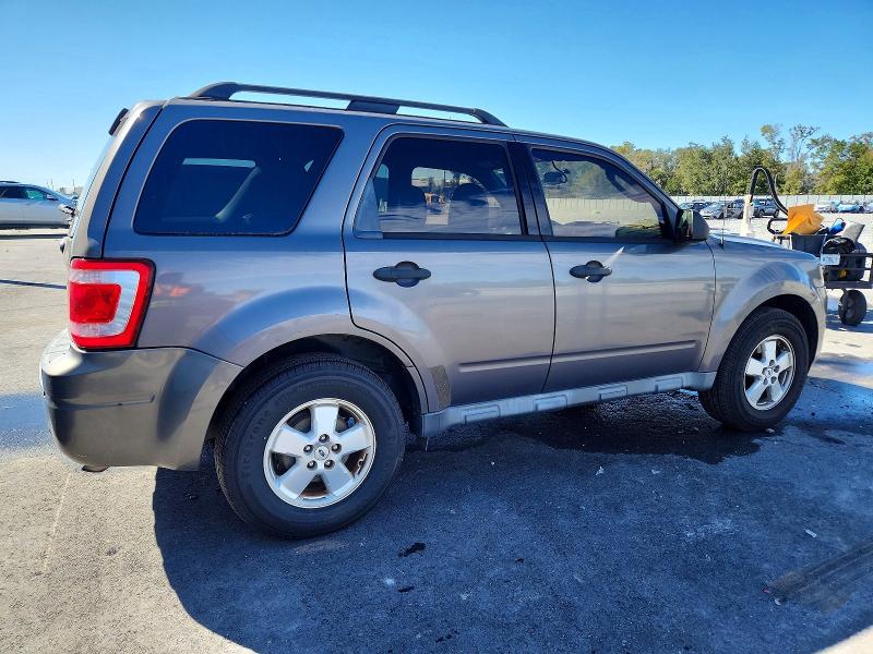 Photo 3 from auction – 2012 FORD ESCAPE XLT with VIN 1FMCU0DG9CKC47143