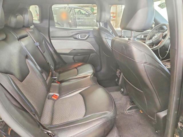 Photo 11 from auction – 2024 JEEP COMPASS LA with VIN 3C4NJDBN6RT110263