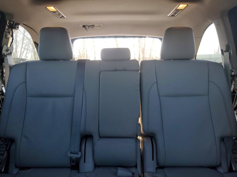 Photo 10 from auction – 2018 TOYOTA HIGHLANDER with VIN 5TDJZRFH2JS835365