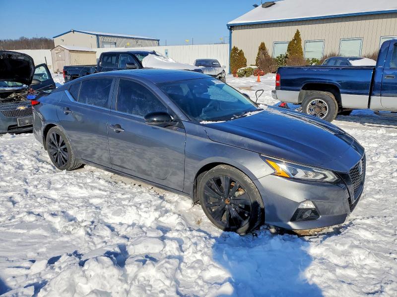 Photo 4 from auction – 2022 NISSAN ALTIMA SR with VIN 1N4BL4CV2NN344864