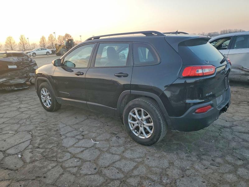Photo 2 from auction – 2015 JEEP CHEROKEE S with VIN 1C4PJMAB2FW764473