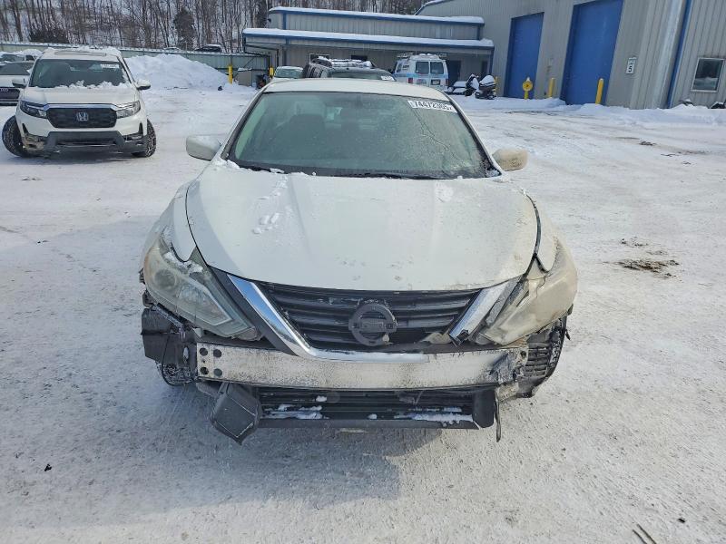 Photo 5 from auction – 2016 NISSAN ALTIMA 2.5 with VIN 1N4AL3AP5GN305053