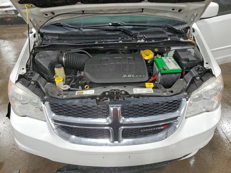 Photo 12 from auction – 2017 DODGE GRAND CARA with VIN 2C4RDGBG5HR630600