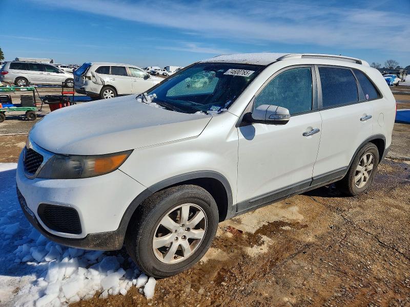 KIA SORENTO LX 2013 with VIN 5XYKT4A20DG349361 - Photo from auction