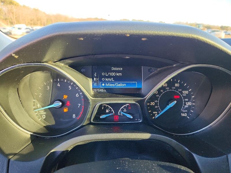 Foto 9 de la subasta – 2018 FORD FOCUS S con VIN 1FADP3E2XJL266706