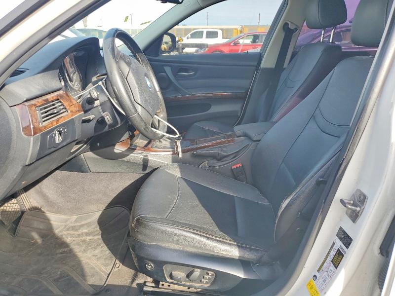 Photo 7 from auction – 2011 BMW 328 I SULE with VIN WBAPH5C55BA445131