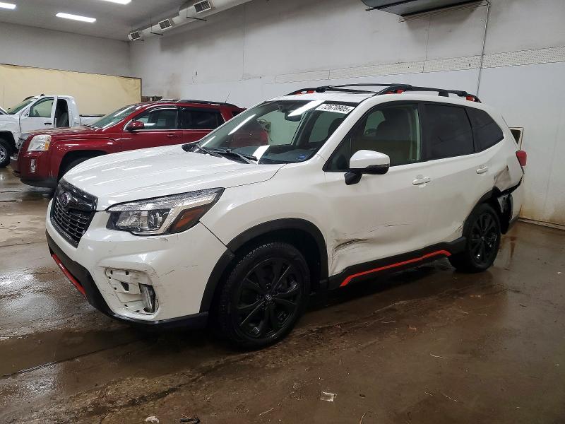SUBARU FORESTER S 2019 with VIN JF2SKAJC4KH518135 - Photo from auction