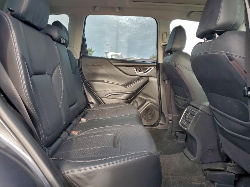 Photo 11 from auction – 2021 SUBARU FORESTER T with VIN JF2SKAXC8MH565971