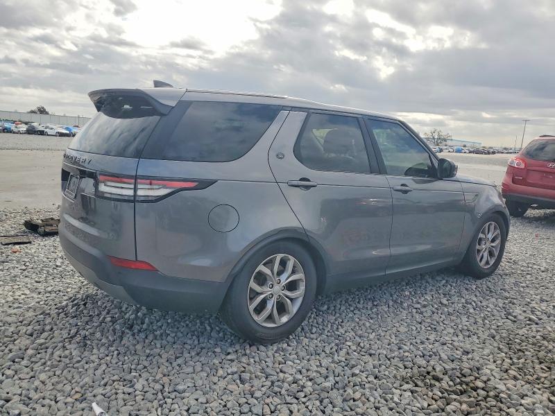 Zdjęcie 3 z aukcji – 2017 LAND ROVER DISCOVERY z VIN SALRGBBV0HA021971