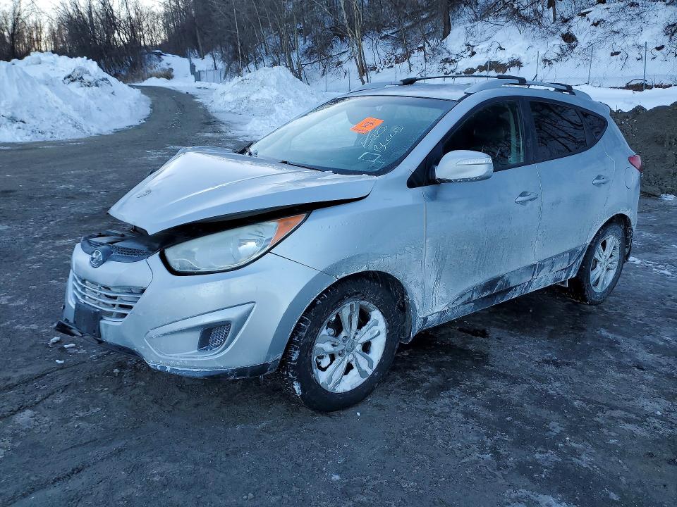 Photo 1 from auction – 2012 HYUNDAI TUCSON GLS with VIN KM8JU3AC2CU514752
