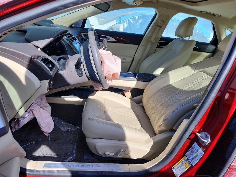 Photo 7 from auction – 2014 LINCOLN MKZ with VIN 3LN6L2GKXER808122