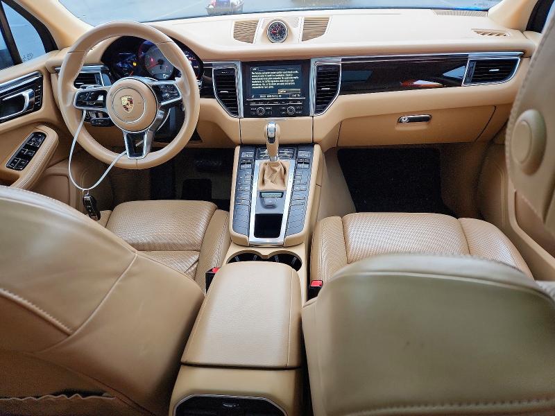 Photo 8 from auction – 2016 PORSCHE MACAN S with VIN WP1AB2A58GLB50272