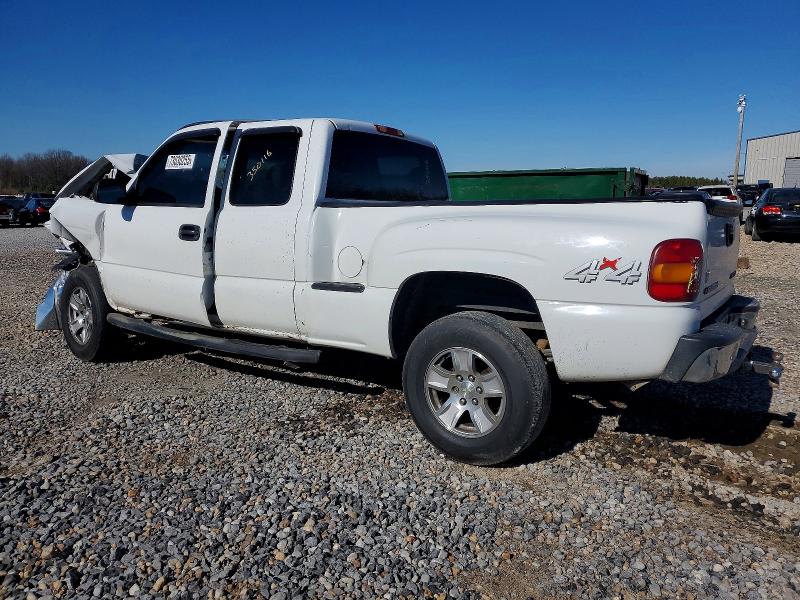 Photo 2 from auction – 2003 CHEVROLET SILVERADO with VIN 1GCEK19T93Z350116