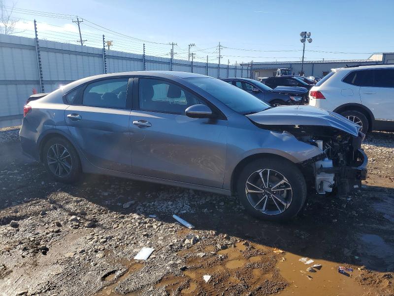 Photo 4 from auction – 2024 KIA FORTE with VIN 3KPF24AD8RE786213