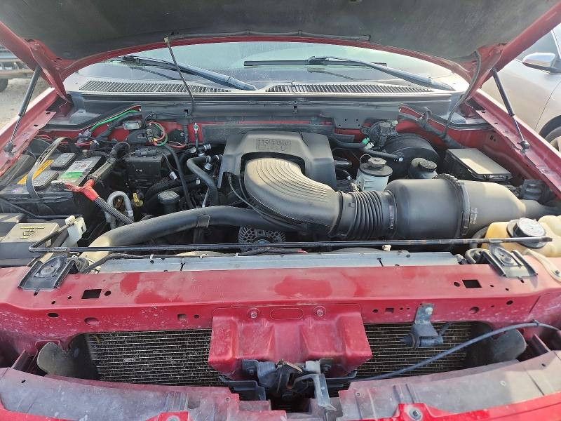 Zdjęcie 11 z aukcji – 2002 FORD EXPEDITION z VIN 1FMFU18L82LA83712