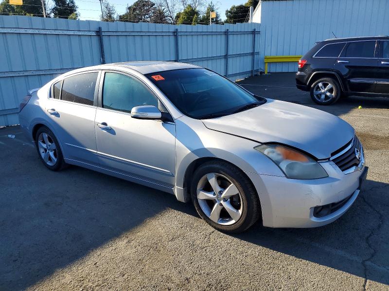 Photo 4 from auction – 2007 NISSAN ALTIMA 3.5 with VIN 1N4BL21E97N487904