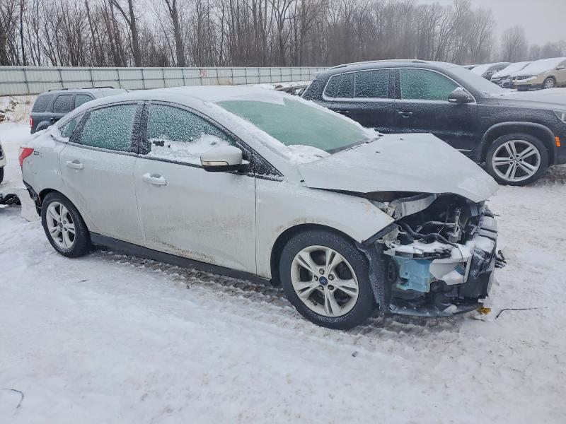 Photo 4 from auction – 2014 FORD FOCUS SE with VIN 1FADP3F24EL459616